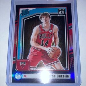 Panini Rated Matas Buzelis Chicago Bulls Purple Prizm Rated Rookie Card NM+
